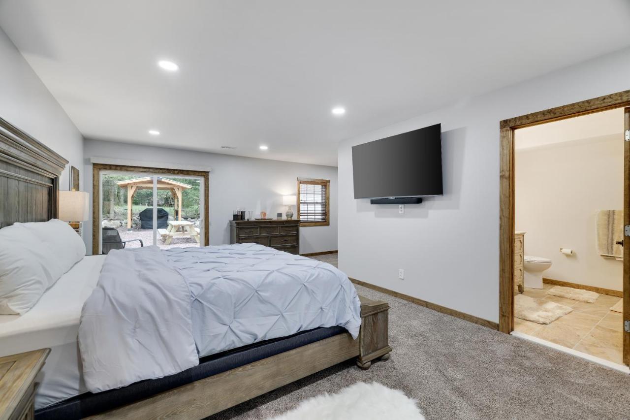 Whiskey Pines Retreat! Single Level Home, Outdoor Firepit, Ac, Bbq! Sleeps 9 In Lake Harmony! Екстер'єр фото