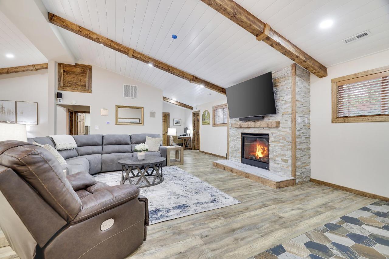 Whiskey Pines Retreat! Single Level Home, Outdoor Firepit, Ac, Bbq! Sleeps 9 In Lake Harmony! Екстер'єр фото
